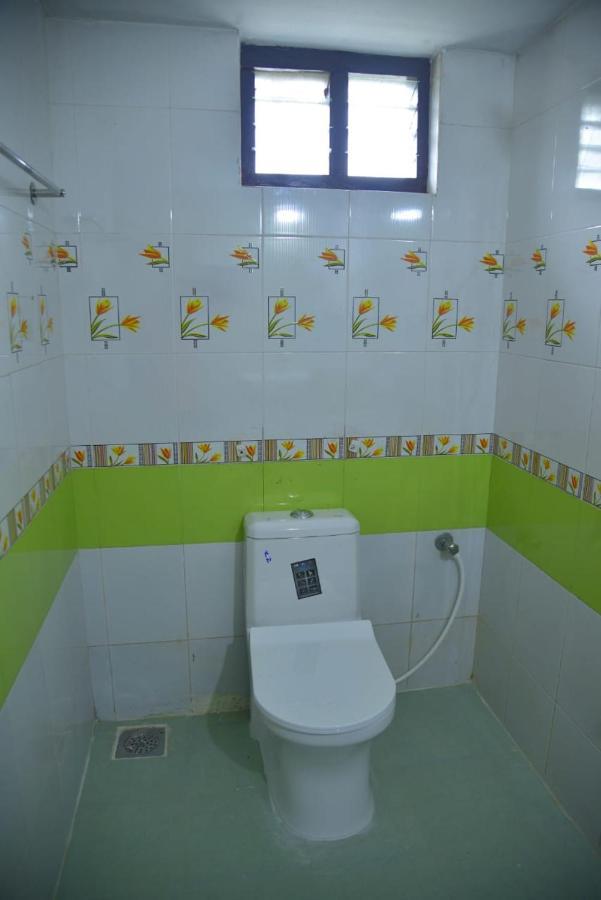 Aqua Green Home Stay Munroe Island Exterior photo